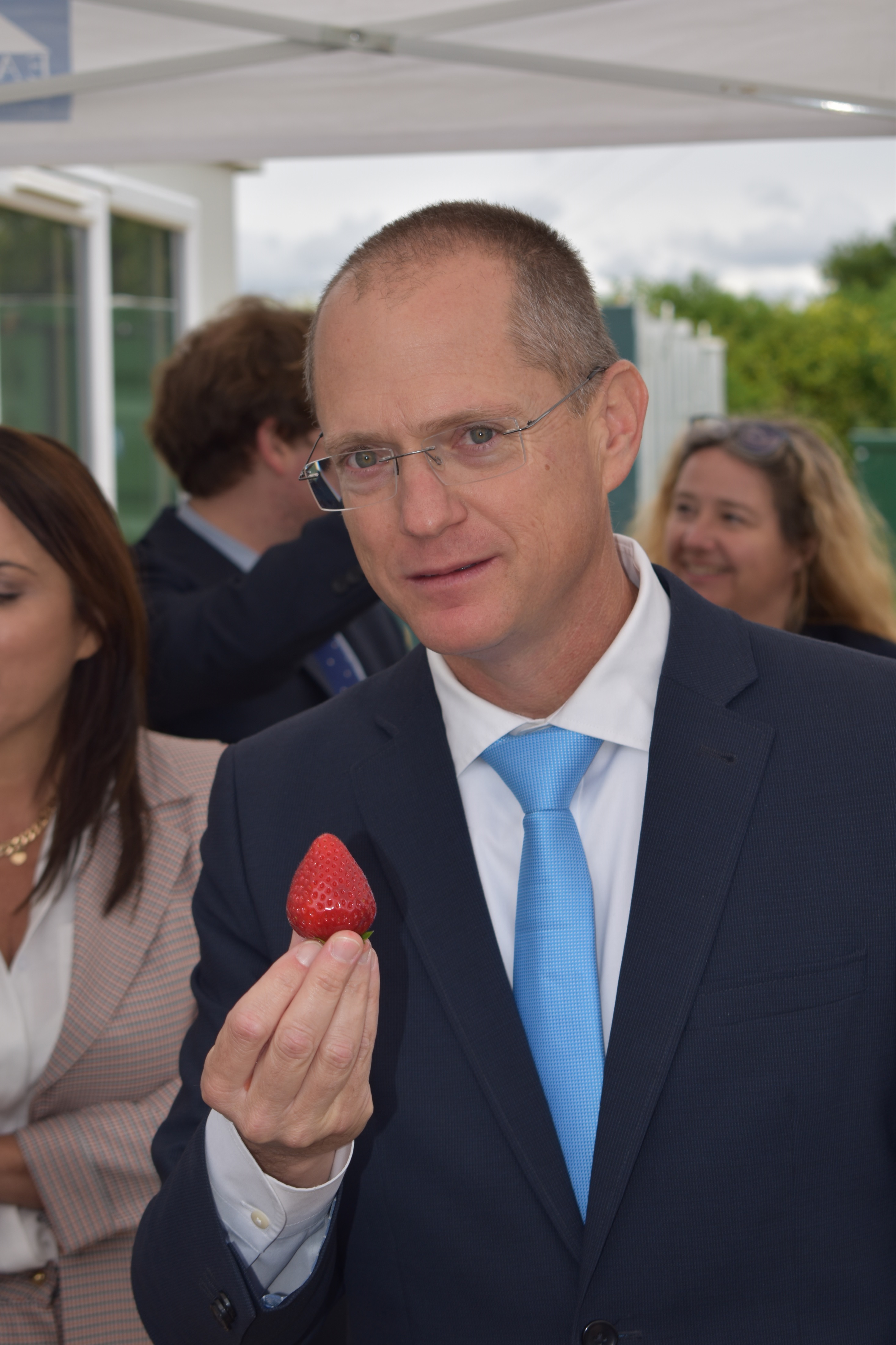 Israeli Minister for Agriculture and Rural Development, Oded Forer, at NIAB East Malling