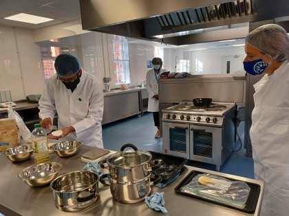 •	Professor Jane Harrington, Vice-Chancellor of the University of Greenwich with a student at the University of Greenwich Medway campus, in the New Product Development facility, part of the Medway Food Innovation Centre (a Growing Kent & Medway activity)